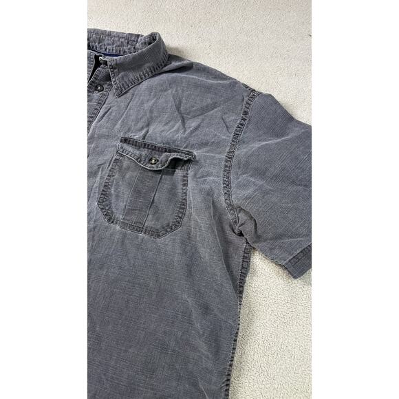 St. John’s Bay Gray Button Down Shirt Mens XL Classic Fit. - Picture 2 of 7